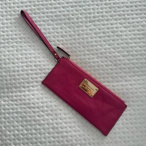 Michael Kors pink leather mini leather wallet/bag